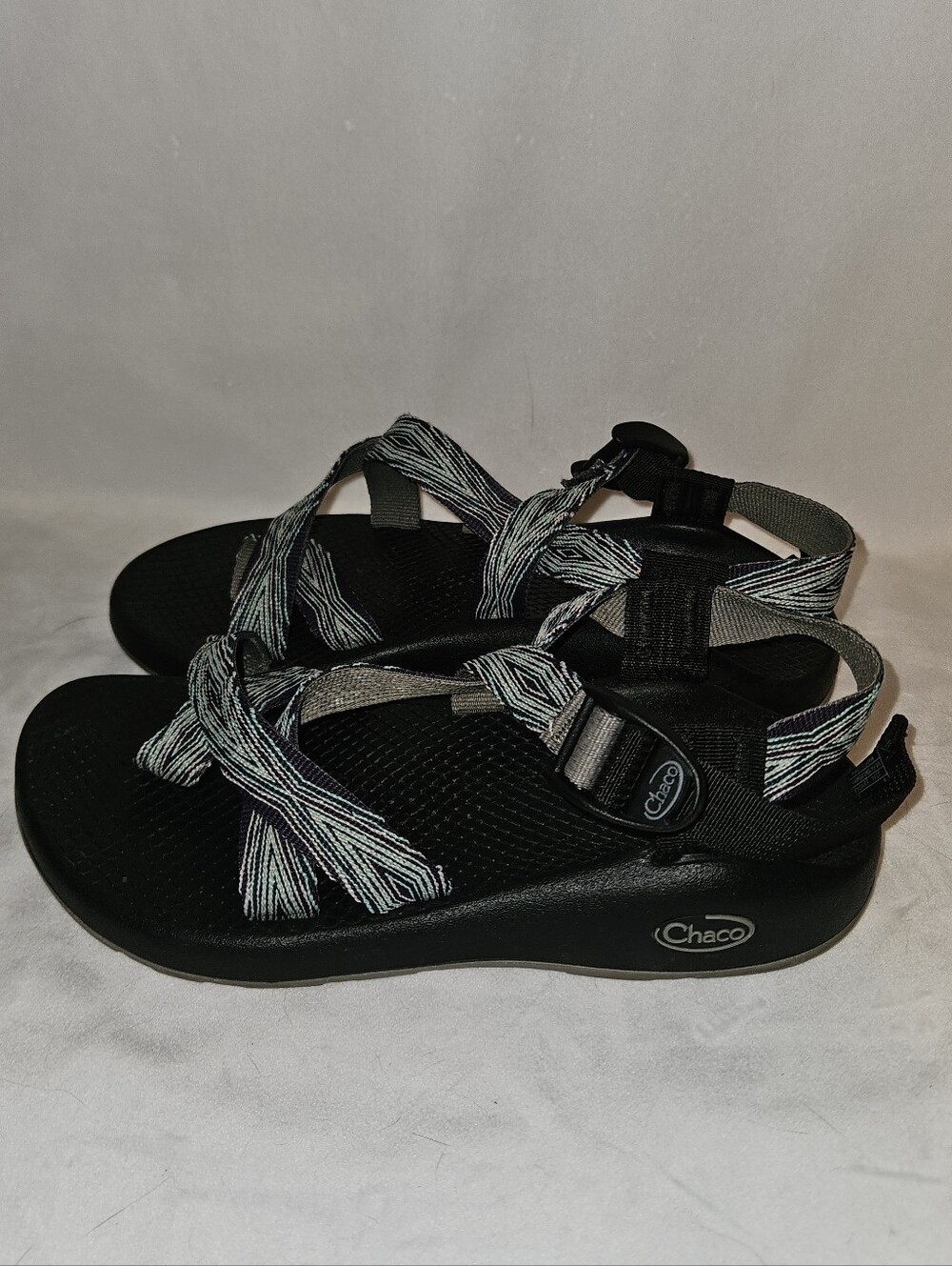 Chacos Women's ZX/2 Classic Sports Sandals Size 6
